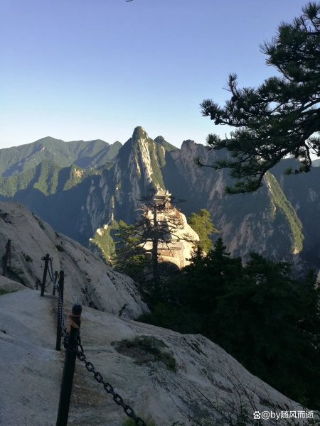 徒步爱好者攻略——华山（旅游的慎入）（华山徒步一天够吗）